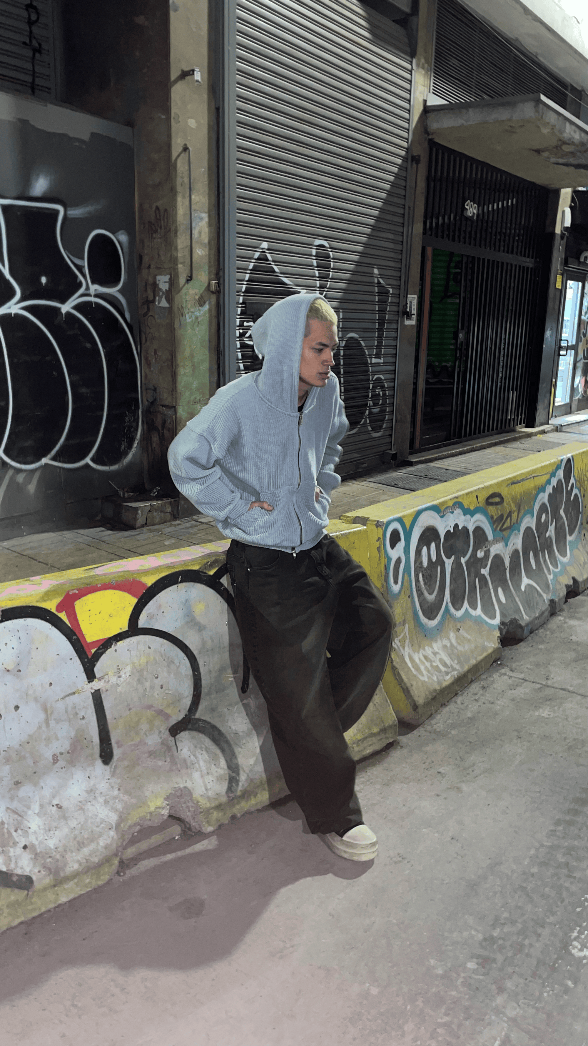 HEAVYWEIGHT ZIP UP SWEATER
